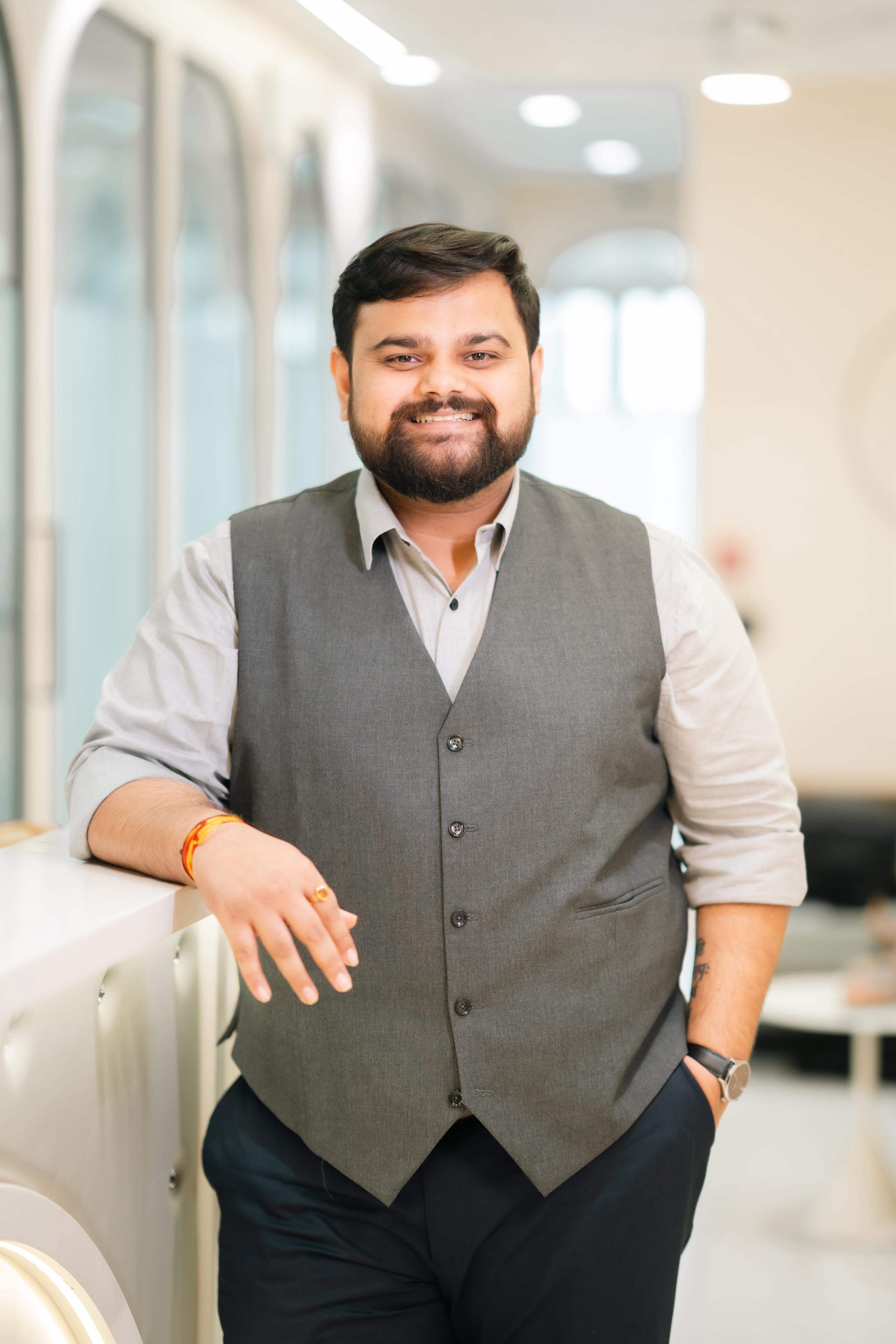 Dr.Prasad Manish Chapukar